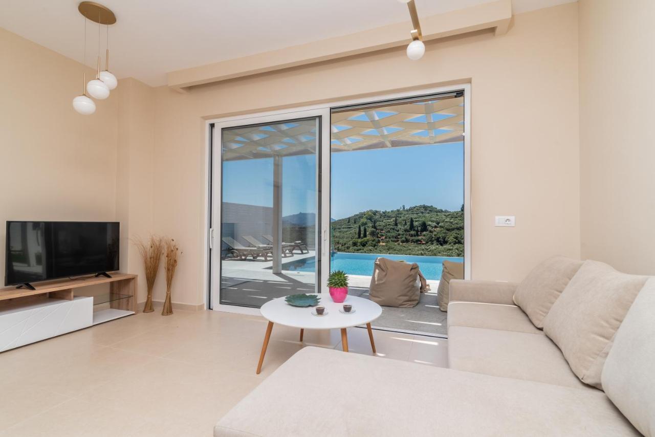 Spartakos Luxury Villa 2 Koukounariá Buitenkant foto