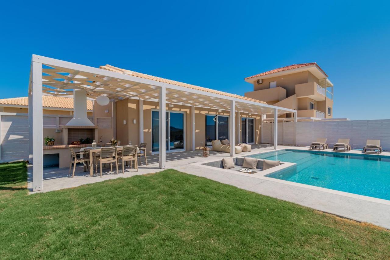 Spartakos Luxury Villa 2 Koukounariá Buitenkant foto